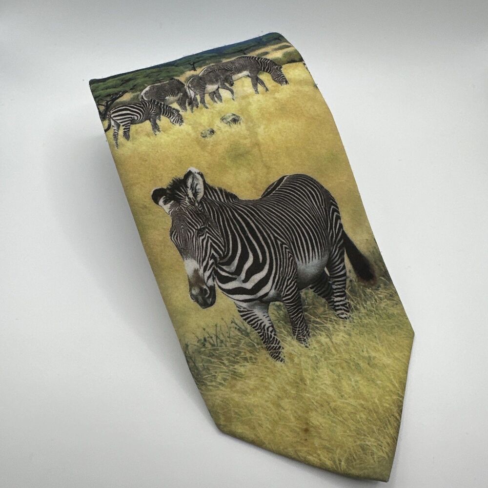 VTG 1999 RALPH MARLIN Zebras Tie 151768 100% Polyester Made In USA
